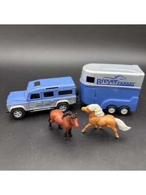 Breyer Horses Farms Land Rover & Tag-a-Long Trailer Playset 2 Horses 1:32 Scale